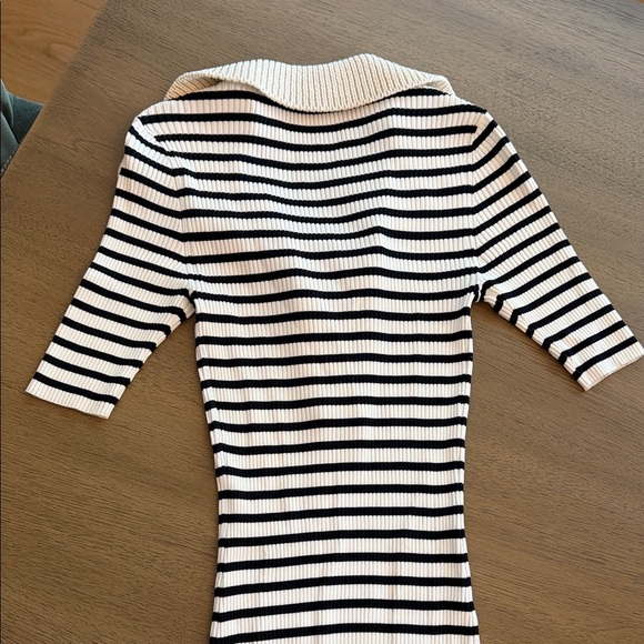 ALC Striped Black and White Knit Midi Dress with Contrast Collar (M) - Picture 5 of 5